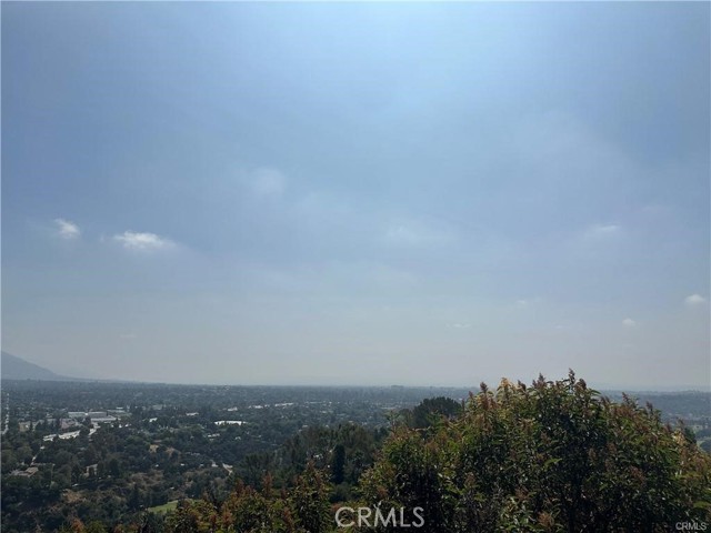 Detail Gallery Image 5 of 27 For 1525 Inverness Dr, Pasadena,  CA 91103 - – Beds | – Baths