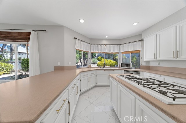 32122 Corte Eldorado, Temecula CA: https://media.crmls.org/medias/001dfd53-b088-4d2a-be43-148055af2013.jpg