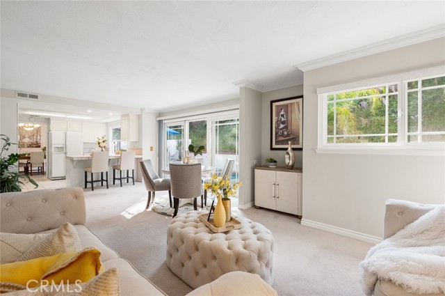 22443 Robin Oaks, Diamond Bar CA: https://media.crmls.org/medias/001f0708-55d4-462b-b25b-dc2079b881a0.jpg