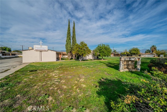 711 W C, Colton CA: https://media.crmls.org/medias/00208600-c97d-41f1-a448-5fd6705fdb8c.jpg