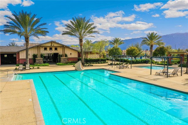 Detail Gallery Image 32 of 42 For 29118 Carrotwood, Lake Elsinore,  CA 92530 - 4 Beds | 3 Baths