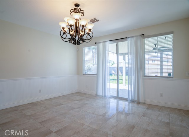 Detail Gallery Image 12 of 23 For 29408 Tremont, Menifee,  CA 92584 - 3 Beds | 2/1 Baths