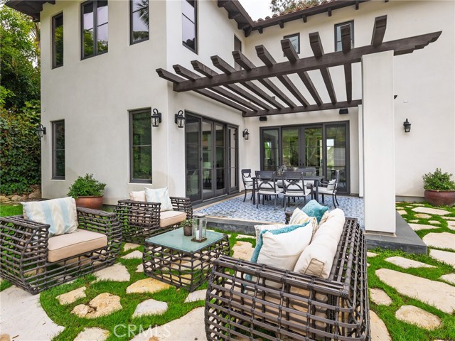 Detail Gallery Image 23 of 28 For 1336 Palos Verdes Dr, Palos Verdes Estates,  CA 90274 - 5 Beds | 4 Baths