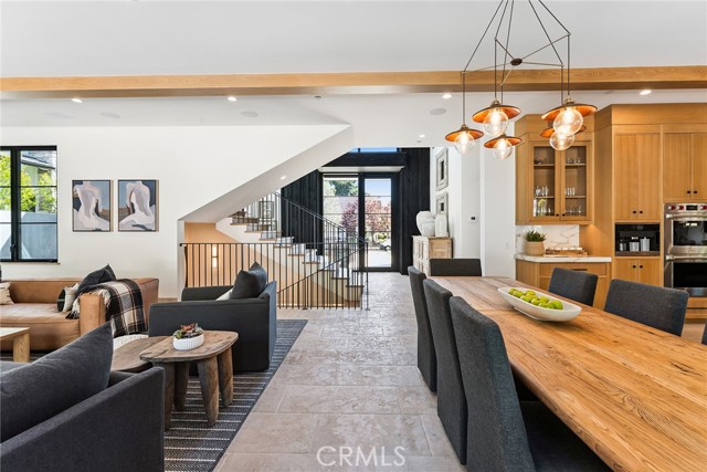 1831 Newport Hills E Drive, Newport Beach CA: https://media.crmls.org/medias/0024a8e2-dbf7-497e-9bc9-0c8de44d0c2e.jpg