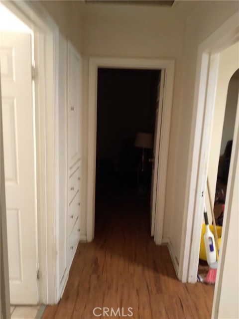 Detail Gallery Image 9 of 16 For 2010 W 85th, Los Angeles,  CA 90047 - 2 Beds | 1 Baths