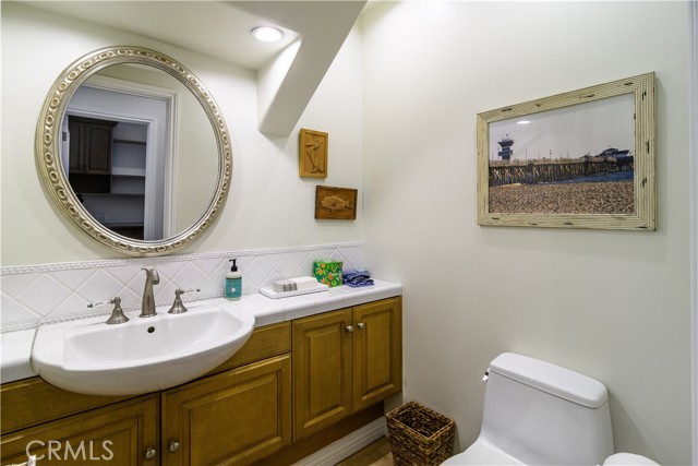 Detail Gallery Image 13 of 28 For 331 E Bay Front, Newport Beach,  CA 92662 - 3 Beds | 3 Baths