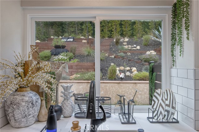 Detail Gallery Image 20 of 51 For 133 Concerto, Oak Park,  CA 91377 - 3 Beds | 3 Baths