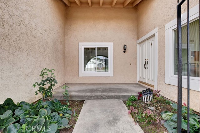 Detail Gallery Image 4 of 36 For 1922 Citruswood St, La Verne,  CA 91750 - 4 Beds | 2 Baths