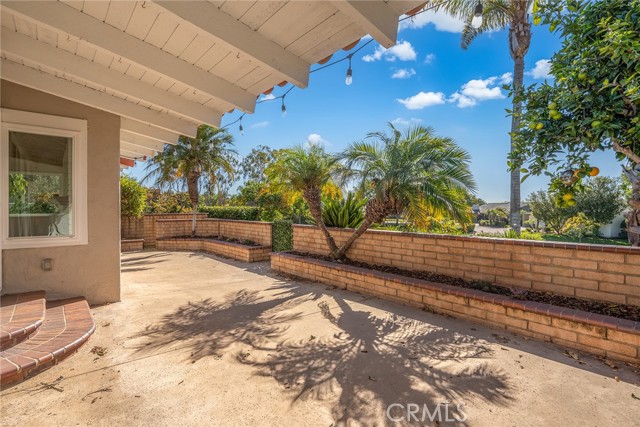 Detail Gallery Image 39 of 40 For 2004 Vista Cajon, Newport Beach,  CA 92660 - 4 Beds | 3 Baths