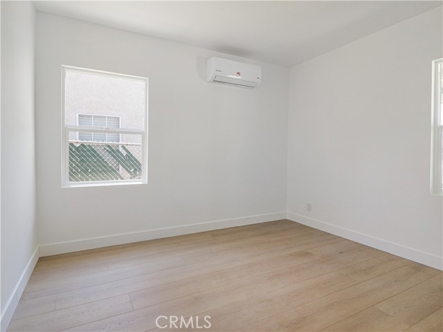 13918 Flallon Avenue, Norwalk CA: https://media.crmls.org/medias/0028c339-4378-4a9b-b5c2-0ccbe2fe0855.jpg