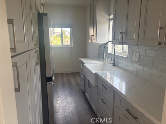 1102 Termino Avenue, Long Beach CA: https://media.crmls.org/medias/0028d5aa-62c3-4254-bf09-4aa599cbccf9.jpg