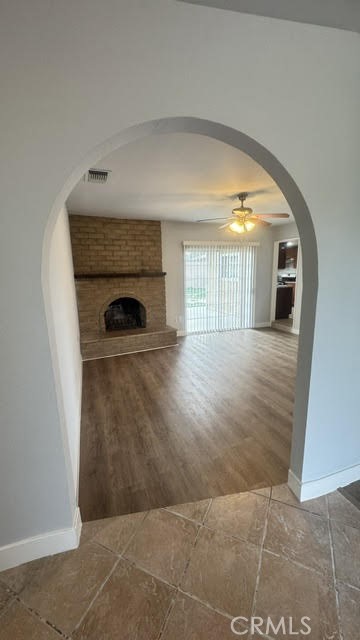 Detail Gallery Image 8 of 36 For 716 N Brampton Ave, Rialto,  CA 92376 - 5 Beds | 3 Baths