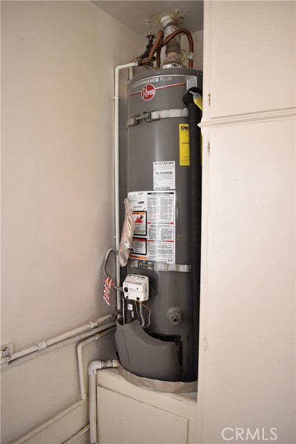 Water heater (Kitchen)