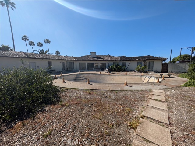 1812 Via Visalia, Palos Verdes Estates, California 90274, 3 Bedrooms Bedrooms, ,3 BathroomsBathrooms,Residential,Sold,Via Visalia,SB24128358