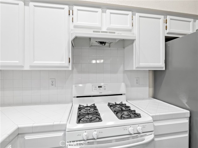 Detail Gallery Image 13 of 29 For 2725 Beverly Ave, Clovis,  CA 93611 - 3 Beds | 2 Baths