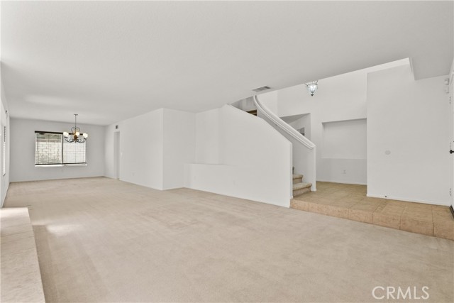 Detail Gallery Image 10 of 39 For 5564 Capri Ct, Palmdale,  CA 93552 - 6 Beds | 3 Baths