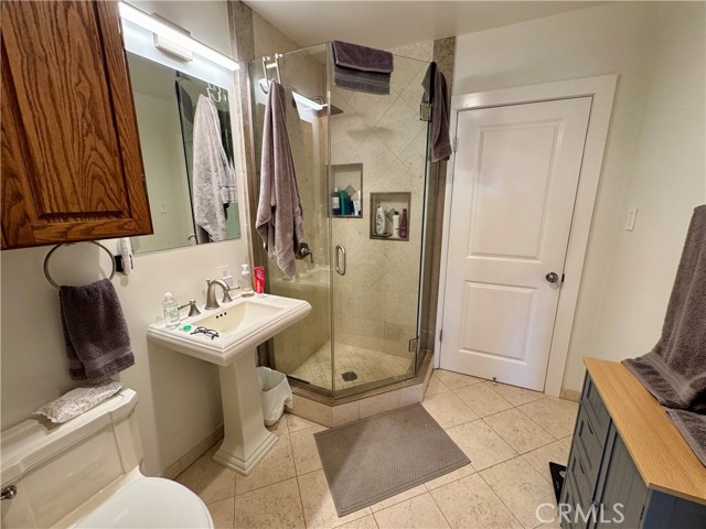 Detail Gallery Image 14 of 23 For 1021 9th St, Hermosa Beach,  CA 90254 - 3 Beds | 2 Baths