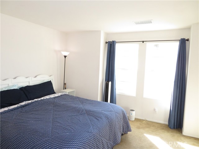 Detail Gallery Image 26 of 41 For 965 Acacia Ln, Montebello,  CA 90640 - 3 Beds | 3 Baths