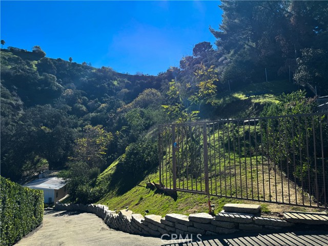 Detail Gallery Image 6 of 19 For 3 Ambar Dr, Woodland Hills,  CA 91364 - – Beds | – Baths