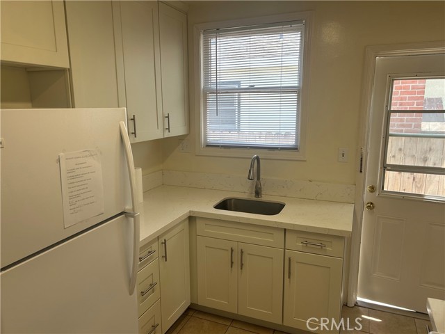 Detail Gallery Image 10 of 10 For 3642 California Ave, Long Beach,  CA 90807 - 2 Beds | 1 Baths