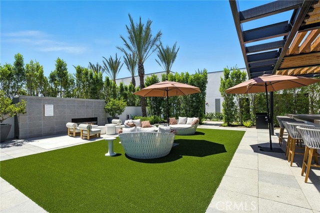 15 Remy Lane, Montebello CA: https://media.crmls.org/medias/002cc973-ae6c-475a-a197-b4aae4037953.jpg
