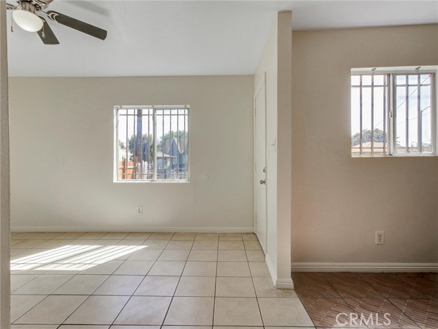 Detail Gallery Image 27 of 34 For 1667 E 111th, Los Angeles,  CA 90059 - 2 Beds | 2 Baths