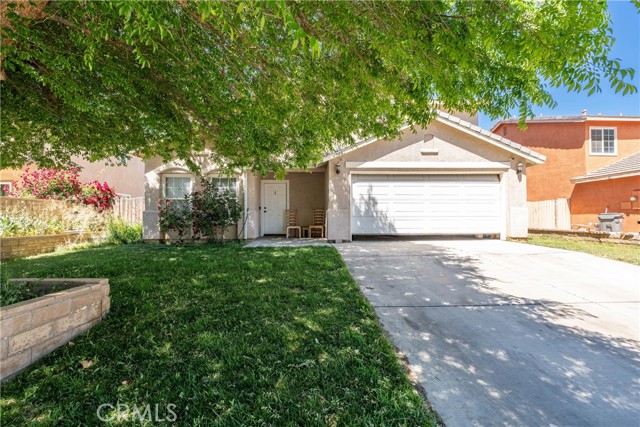 Detail Gallery Image 2 of 25 For 45403 Pickford Ave, Lancaster,  CA 93534 - 6 Beds | 3 Baths