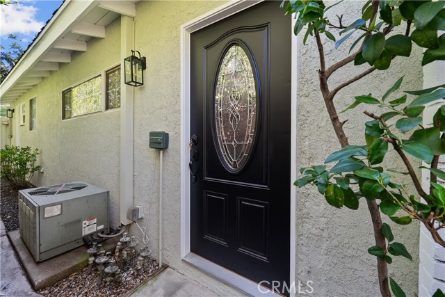 Detail Gallery Image 22 of 57 For 10132 Wish Ave, Northridge,  CA 91325 - 4 Beds | 3 Baths