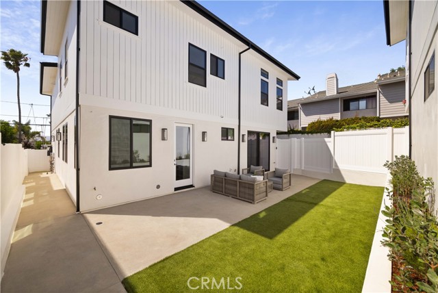 2111 Clark, Redondo Beach, California 90278, 4 Bedrooms Bedrooms, ,5 BathroomsBathrooms,Residential,For Sale,Clark,SB26059120 2111 Clark, Redondo Beach, California 90278, 4 Bedrooms Bedrooms, ,5 BathroomsBathrooms,Residential,For Sale,Clark,SB26059120