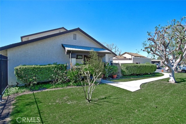 18986 E Appletree Ln, Orange, CA 92869