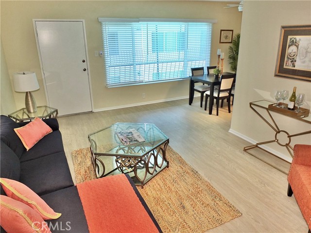 Detail Gallery Image 11 of 23 For 1101 E Ocean #25,  Long Beach,  CA 90802 - 1 Beds | 1 Baths