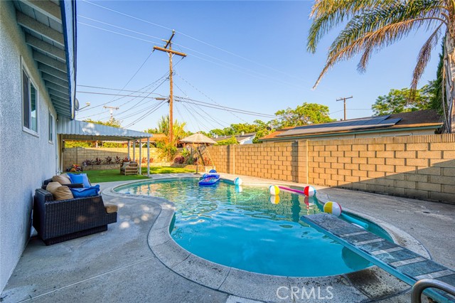 3622 W Kent Avenue, Santa Ana CA: https://media.crmls.org/medias/0030ca11-fe72-4831-becd-ed7a91fbec9c.jpg