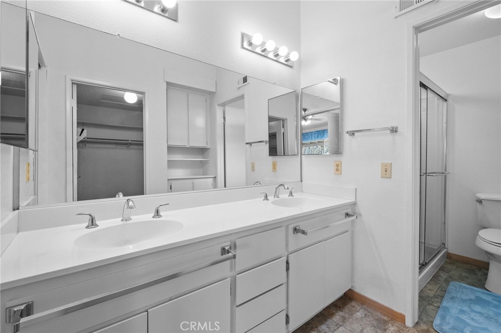 https://media.crmls.org/medias/0030cf14-01b0-41d6-8ccd-56c492e2e8fc.jpg?preset=X-Large