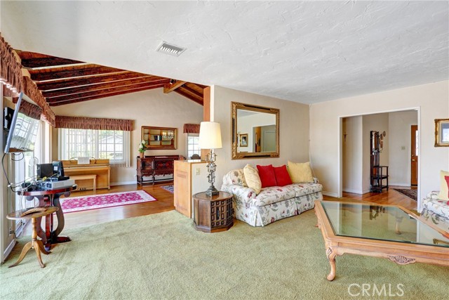 2307 Cameron Avenue, Covina CA: https://media.crmls.org/medias/0030d17e-3969-4069-9469-3e837b993c87.jpg
