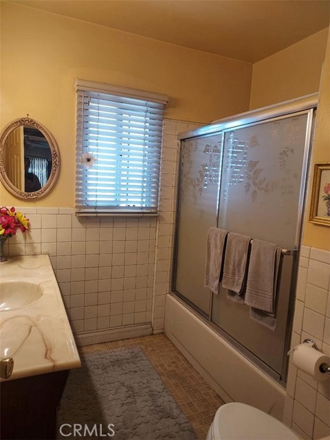 Detail Gallery Image 5 of 15 For 1231 E Shamwood St, West Covina,  CA 91790 - 4 Beds | 2 Baths