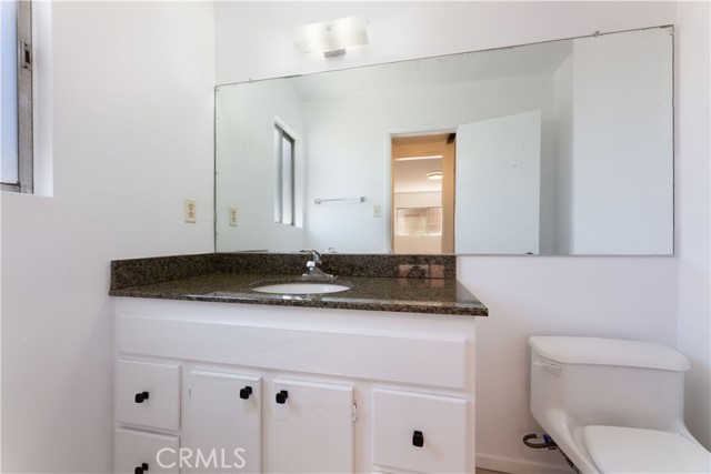 Detail Gallery Image 14 of 14 For 335 Cedar Ave #108,  Long Beach,  CA 90802 - 2 Beds | 2 Baths