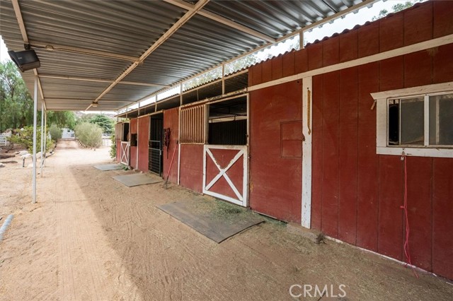 Detail Gallery Image 44 of 66 For 33314 Pewter Rd, Agua Dulce,  CA 91390 - 4 Beds | 2 Baths
