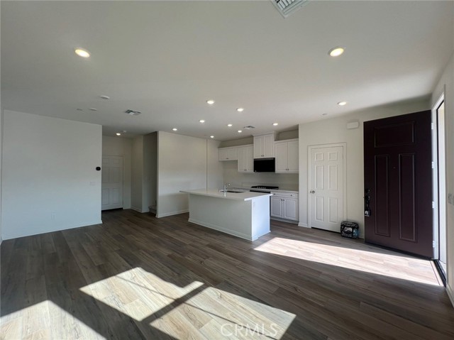 Detail Gallery Image 3 of 16 For 3995 E Rincon St, Ontario,  CA 91762 - 3 Beds | 2/1 Baths