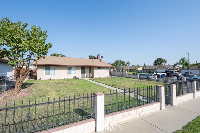 7475 Palo Verde Ave, Fontana, CA 92336