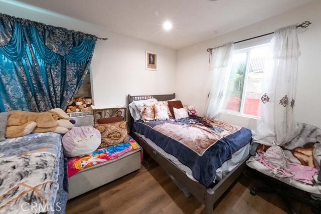 Detail Gallery Image 36 of 47 For 15719 Romar St, North Hills,  CA 91343 - 3 Beds | 2 Baths