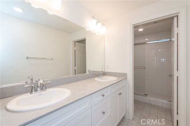 Detail Gallery Image 18 of 28 For 121 Plateau, Irvine,  CA 92618 - 2 Beds | 2/1 Baths