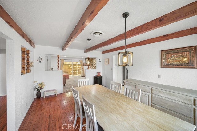 Detail Gallery Image 11 of 43 For 3260 Vista Way, Hemet,  CA 92544 - 4 Beds | 2/1 Baths