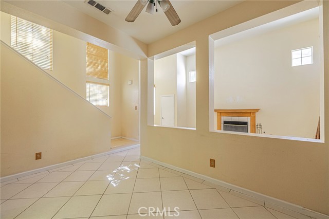 36849 James Place, Palmdale CA: https://media.crmls.org/medias/0037baf7-6cf0-4799-9fe4-61b7e58bf7a4.jpg