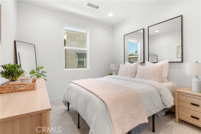 59 Sanctuary Lane, Mission Viejo CA: https://media.crmls.org/medias/0037e718-86d8-4459-8d5f-e470142084ce.jpg