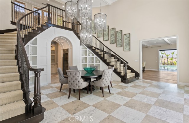 Detail Gallery Image 5 of 31 For 121 Amber Sky, Irvine,  CA 92618 - 4 Beds | 4/1 Baths