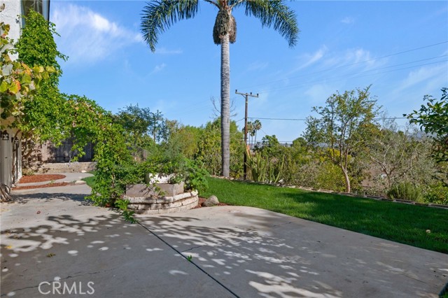 Detail Gallery Image 30 of 33 For 308 Calle Converse, Camarillo,  CA 93010 - 4 Beds | 3 Baths