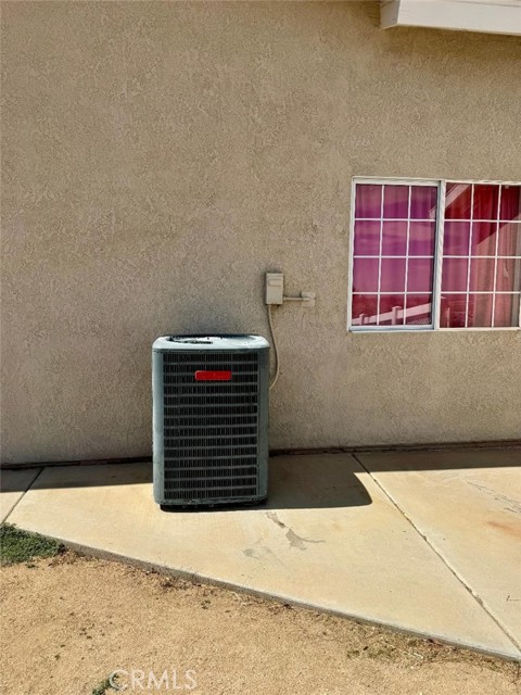 12810 East Avenue X photo 40