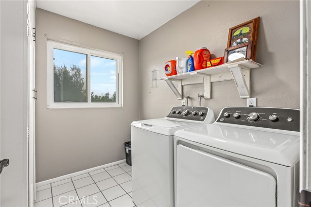 Detail Gallery Image 33 of 74 For 3998 Bluff, Norco,  CA 92860 - 4 Beds | 2/1 Baths