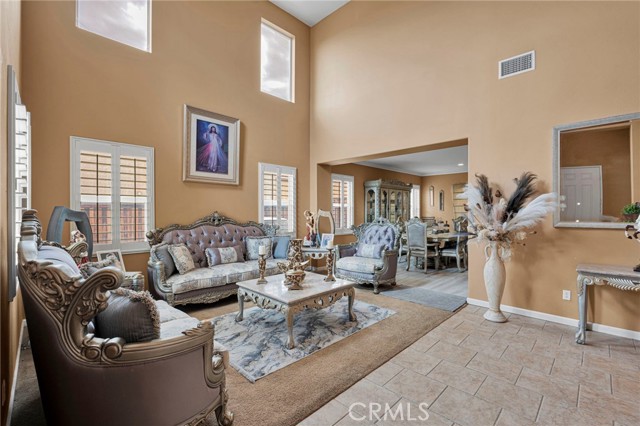 5 Bed Home for Sale in Victorville, California