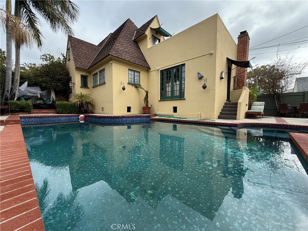 1149 Cordova Avenue